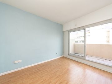 2 ambientes Villa Ortuzar, balcón terraza. Pileta.