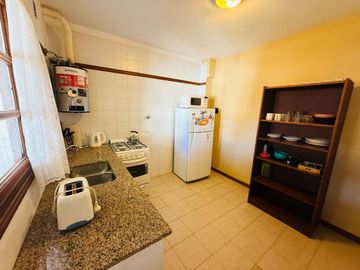 DEPARTAMENTO VENTA PINAMAR 2 AMB Y MEDIO  PISCINA