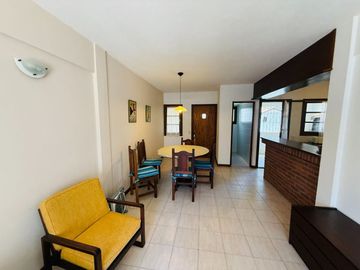 DEPARTAMENTO VENTA PINAMAR 2 AMB Y MEDIO  PISCINA
