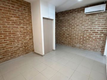 VENTA GALPON C/OFICINA CIPOLLETTI