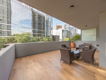 Venta 2 ambintes amoblado SLS Puerto Madero