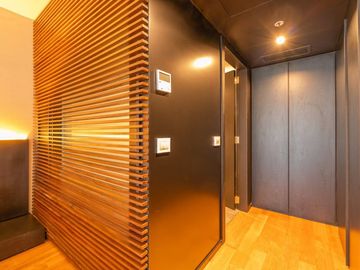 Venta 2 ambintes amoblado SLS Puerto Madero