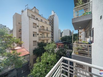 Venta Monoambiente con balcon Flores