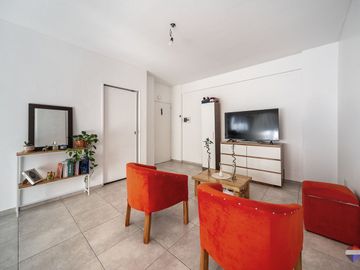 Venta Monoambiente con balcon Flores