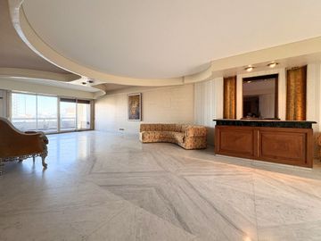Venta 4 dormitorios  2 cocheras Torre en Belgrano