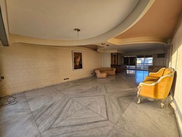 Venta 4 dormitorios  2 cocheras Torre en Belgrano