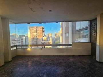 Venta 4 dormitorios  2 cocheras Torre en Belgrano