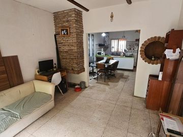 VENTA CASA AMERICANA LOTE EN ITUZAINGO NORTE