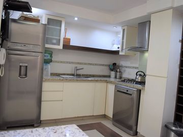 VENTA FINANCIA PERMUTA CASA PASO DEL REY PILETA