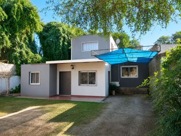 VENTA CASA 3 DORMITORIOS CON PILETA SALDAN CORDOBA