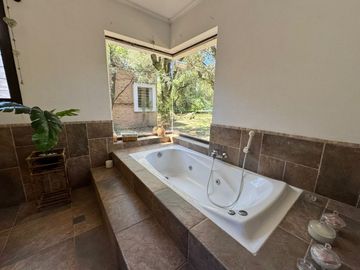 VENTA CASA 3 DORMITORIOS VILLA WARCALDE CÓRDOBA
