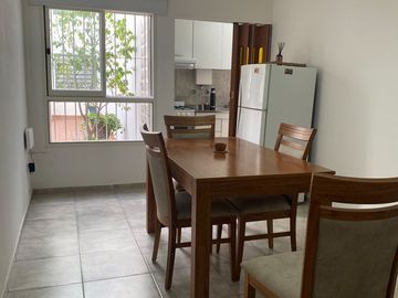 Se vende departamento amoblado en alberdi