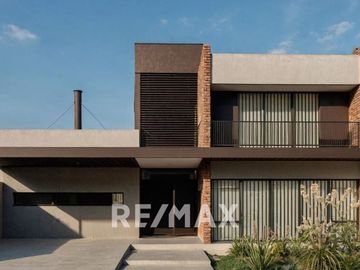 TERRENO EN VENTA 360 m2 FERNANDEZ ORO