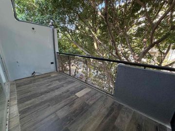 VENTA 3 ambientes DUPLEX Coghlan Balcon TERRAZA