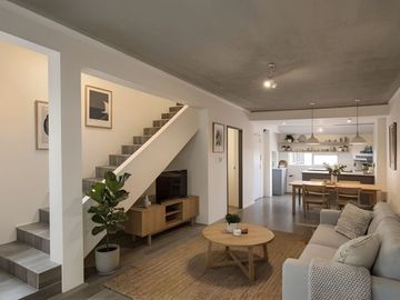 VENTA 3 ambientes DUPLEX Coghlan Balcon TERRAZA
