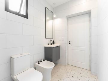 Venta PH 4 Amb+Terraza+Balcón A Nuevo SinExpensas!