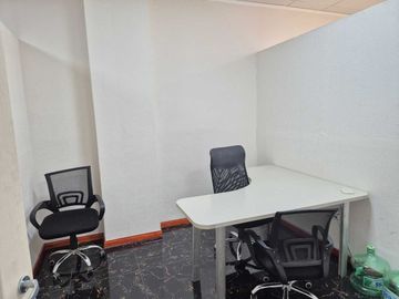 OFICINA VENTA CON COCHERA EN AMANECERES OFICCE