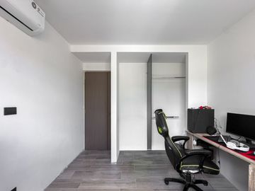 CASA EN VENTA 5 AMBIENTES EN FINCAS DEL ALBA