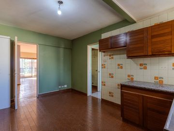 VENTA 4 AMBIENTES DEPENDENCIA EN AVELLANEDA