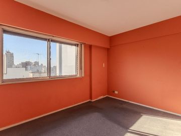 VENTA 4 AMBIENTES DEPENDENCIA EN AVELLANEDA