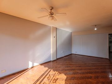 VENTA 4 AMBIENTES DEPENDENCIA EN AVELLANEDA