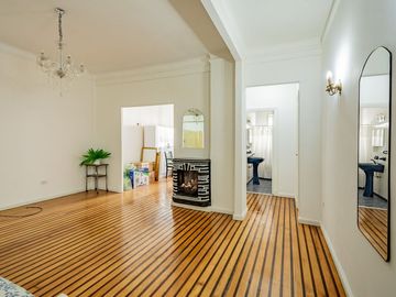VENTA Departamento 2 ambientes Monserrat