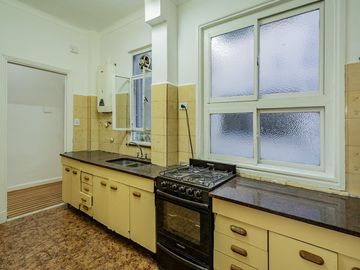 VENTA Departamento 2 ambientes Monserrat