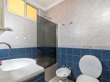 VENTA 3 AMBIENTES CON COCHERA VILLA CRESPO