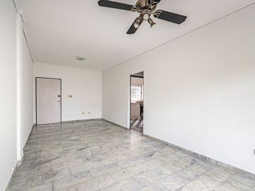 VENTA 3 AMBIENTES CON COCHERA VILLA CRESPO
