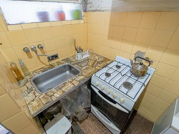 VENTA PH 2 AMBIENTES  FRENTE A PARQUE CHACABUCO