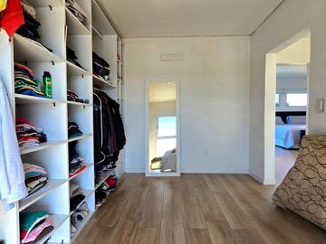 VENTA CASA 5 AMB PISCINA SAN RAMIRO PILAR DEL ESTE