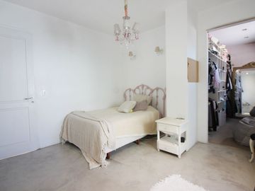 Venta Casa 7 amb cochera  pileta jardín V. Devoto