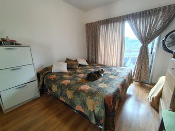 VENTA SEMIPISO 3 AMBIENTES AL FRENTE EN FLORES