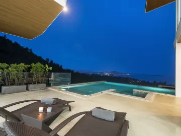 3 BD villa at Chaweng Noi