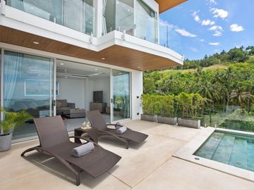 3 BD villa at Chaweng Noi
