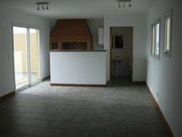 Excelente duplex en  Corrientes y Dorrego  Chacarita