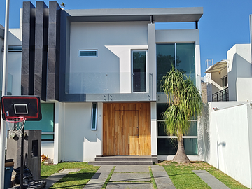 EN VENTA CASA EN CONDOMINIO, LA RUA, TLAQUEPAQUE
