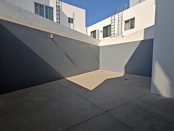 EN VENTA CASA EN CONDOMINIO, LA RUA, TLAQUEPAQUE