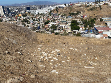 🏡🌿 ¡SE VENDE TERRENO EN FRACC. LADERAS MONTERREY! 🌿🏡