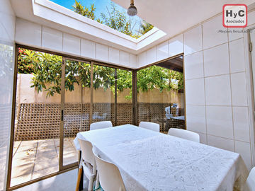 En Venta Casa con Amplio terreno