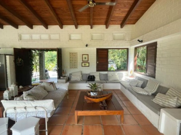 HERMOSA FINCA EN LA SIRIA , TITIRIBÍ