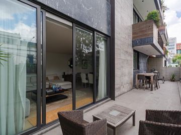 Exclusivo departamento de dos niveles en polanco con balcón, terraza y vigilancia 24/7