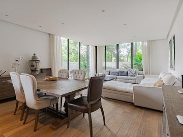 Exclusivo departamento de dos niveles en polanco con balcón, terraza y vigilancia 24/7