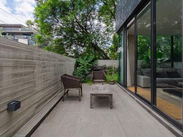 Exclusivo departamento de dos niveles en polanco con balcón, terraza y vigilancia 24/7