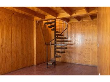 Propiedad uso mixto: oficina+bodega+vivienda+METRO