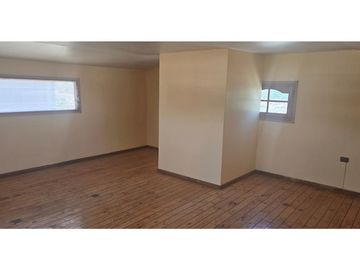 Propiedad uso mixto: oficina+bodega+vivienda+METRO