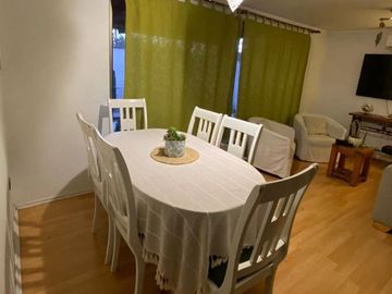 Casa con piscina, quincho y AC en Los Tuliperos