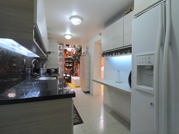 Casa en venta de 4 hab. en PASADENA, Bogotá