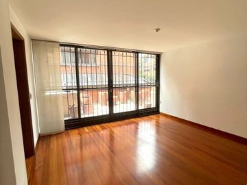 Apartamento en venta de 3 hab. en San Patricio , Bogotá