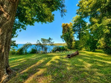 Parcela  con orilla de lago, Totoral
